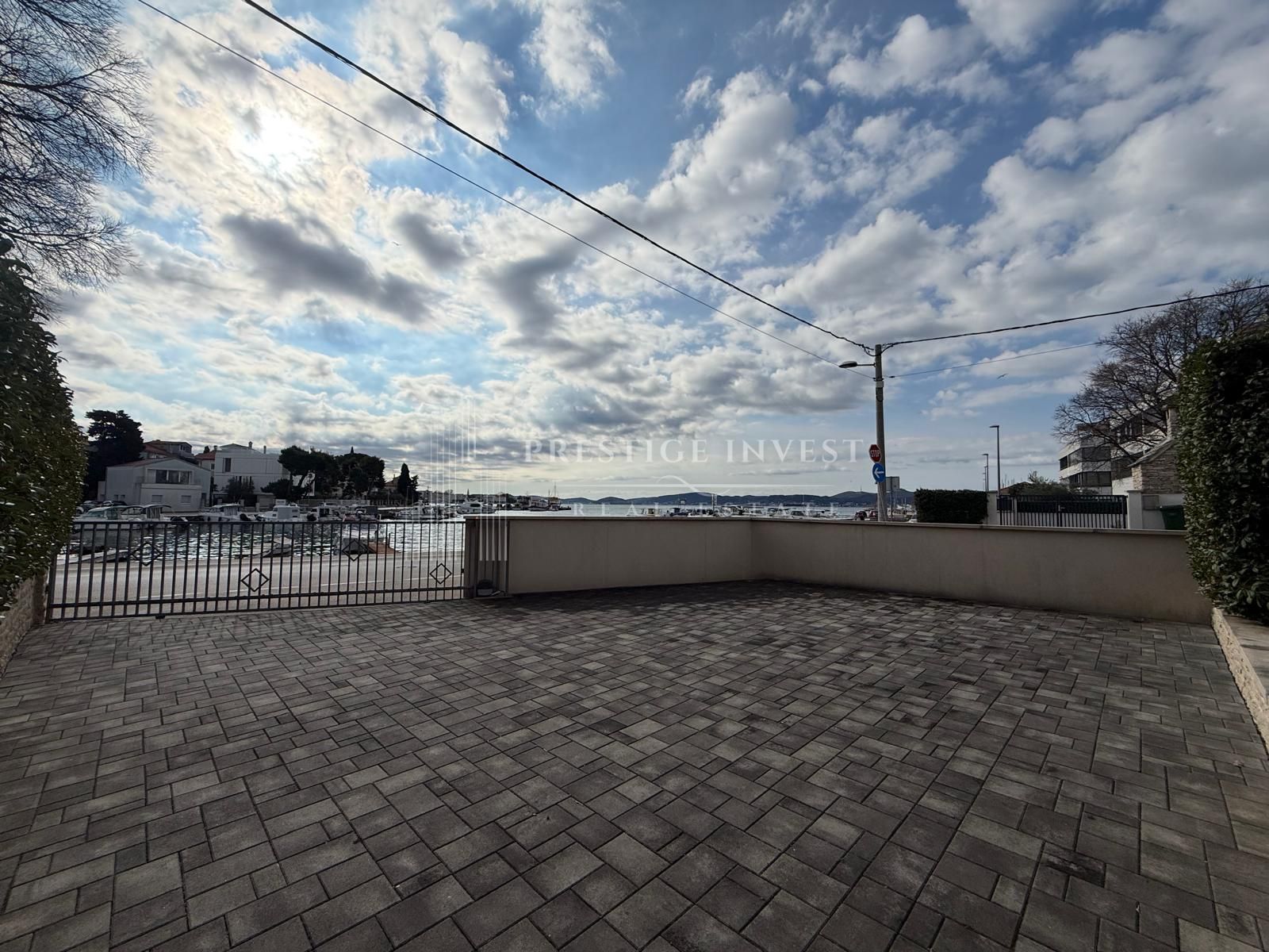 House For sale -  Borik