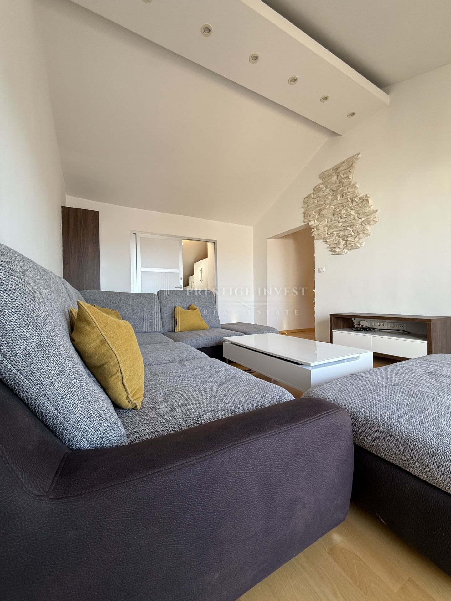 Apartment Zu verkaufen -  Bili brig