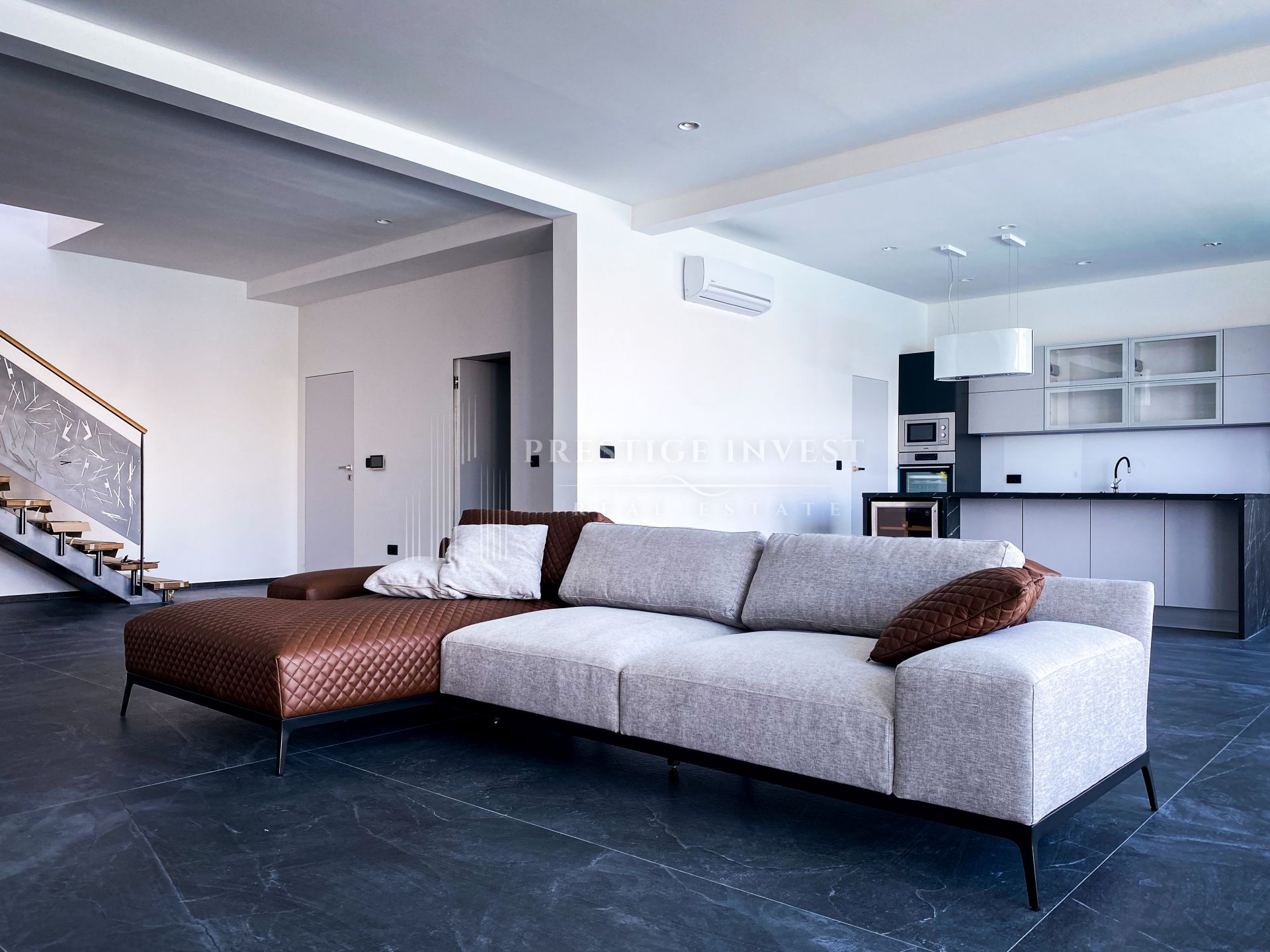 Maison À vendre - Splitsko-dalmatinska Okrug Donji - foto 4/15