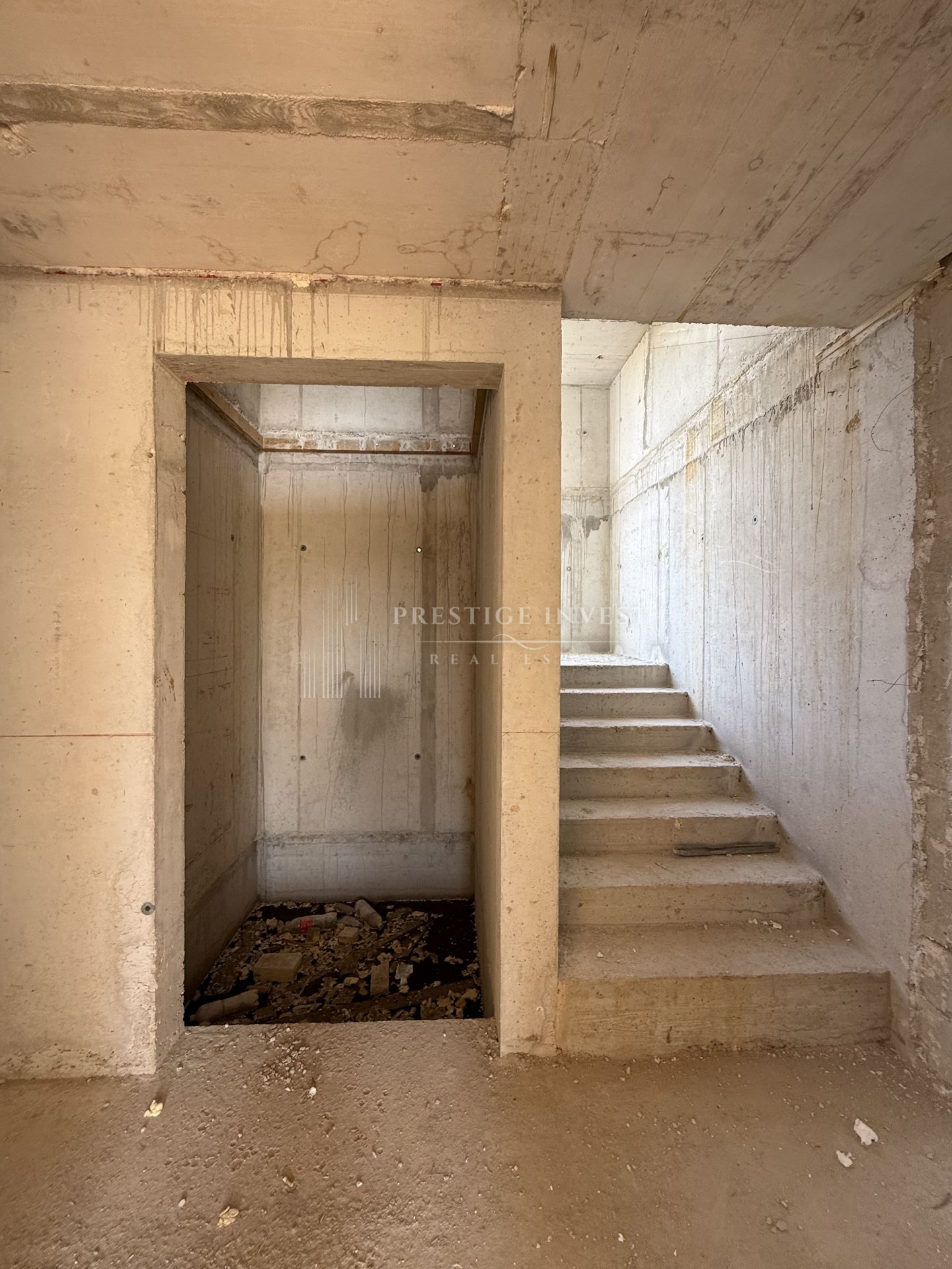 Apartment Zu verkaufen -  Crvene kuće