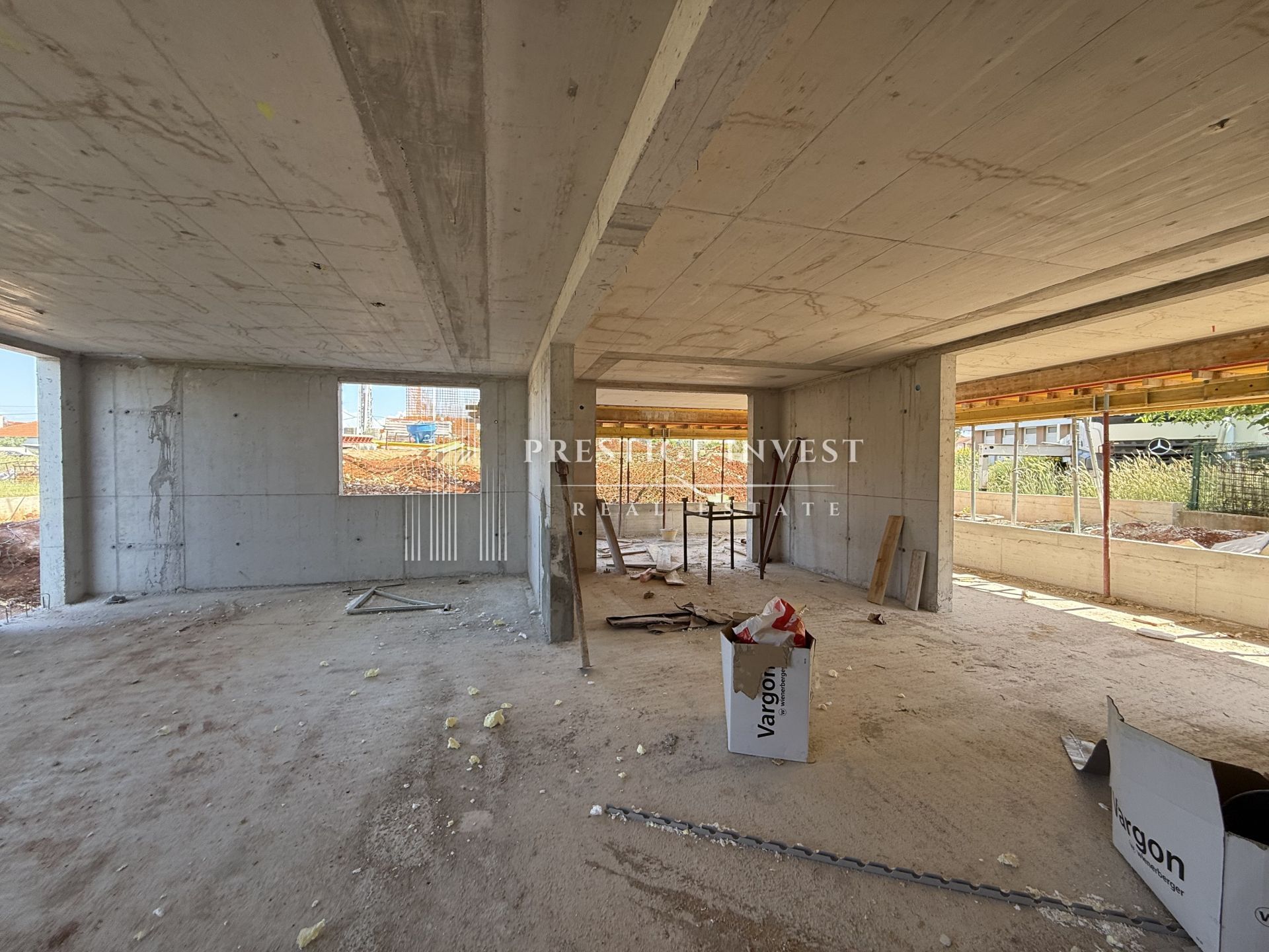 Apartment Zu verkaufen -  Crvene kuće