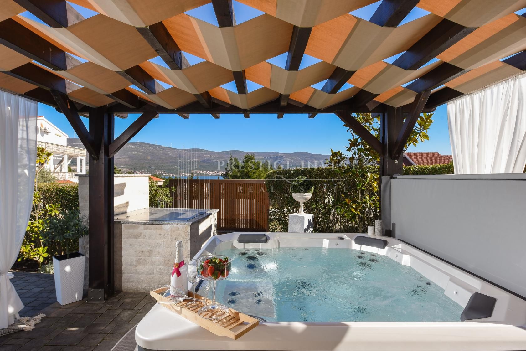 House For sale -  Pridraga