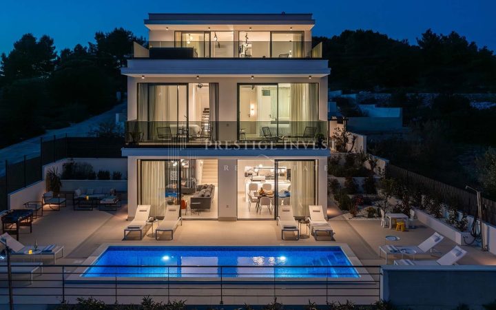 Dom na predaj 300 m² – Okrug