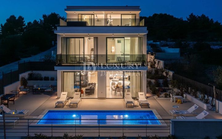 Maison à vendre 300 m² – Okrug