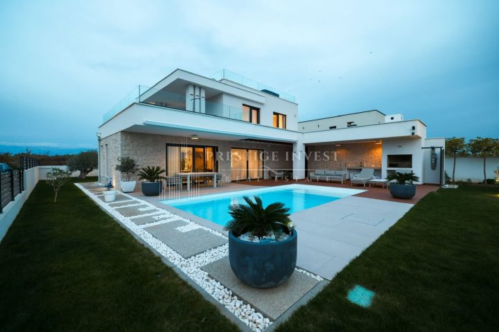 Haus zu verkaufen 196 m² – Privlaka