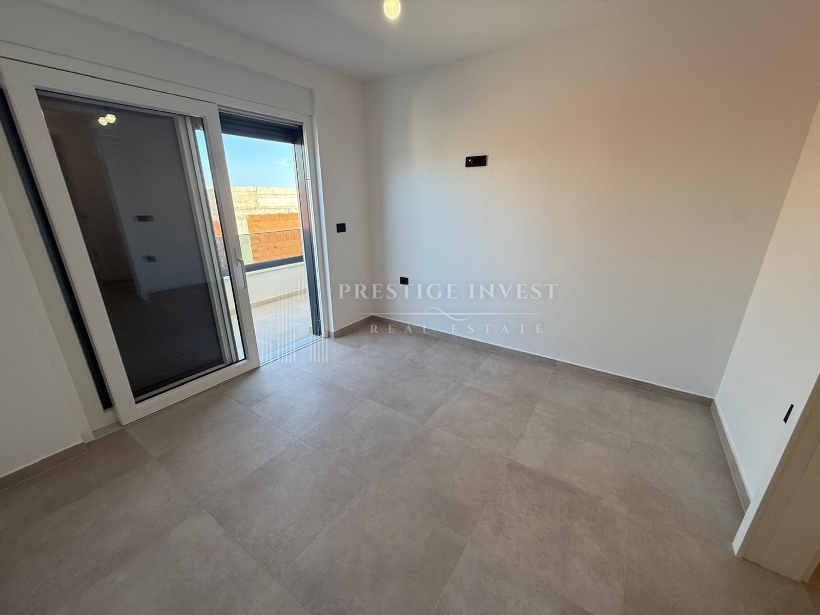 House For sale - Ličko-senjska Novalja