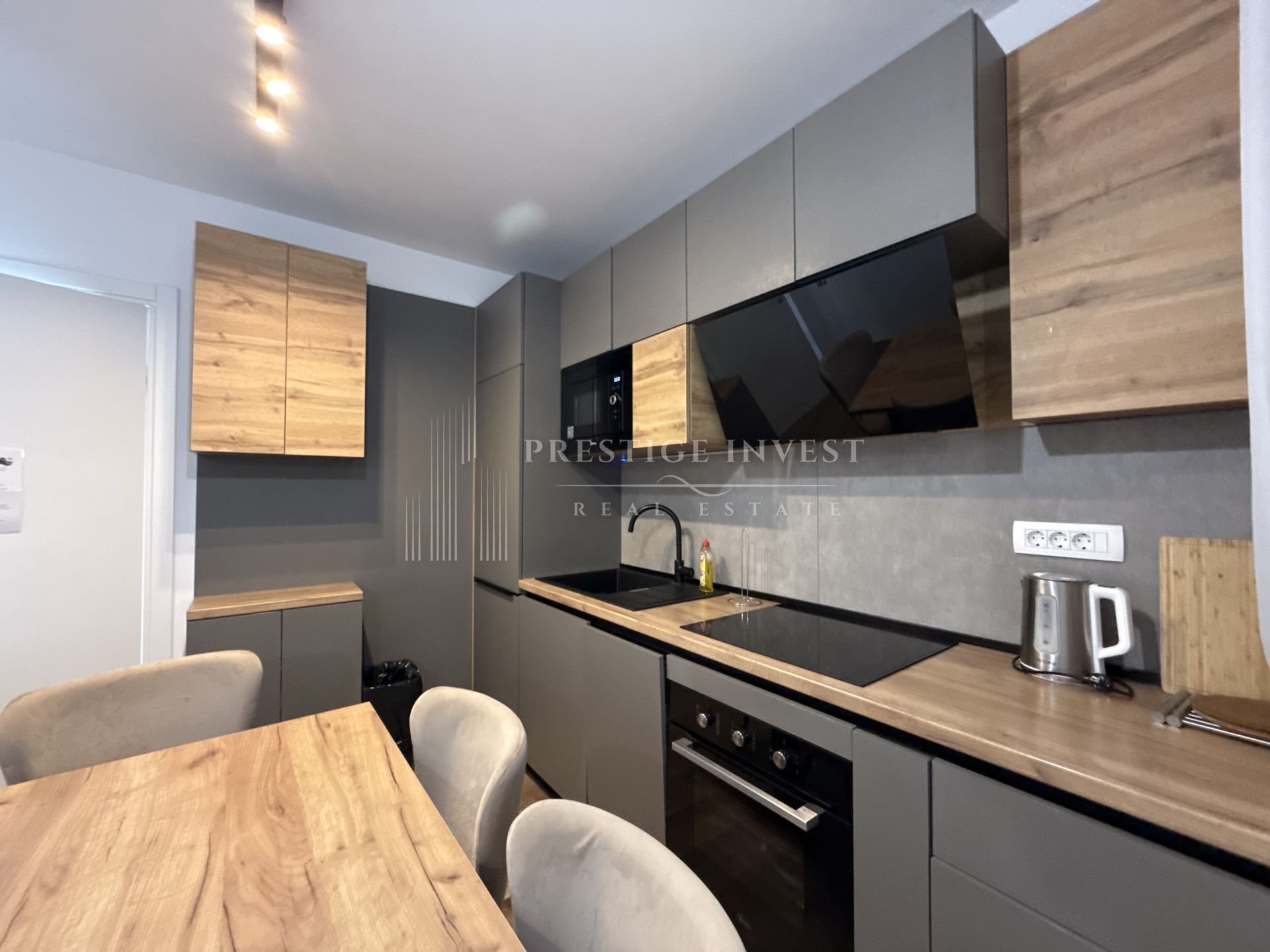 Apartmán Na predaj - Ličko-senjska Novalja