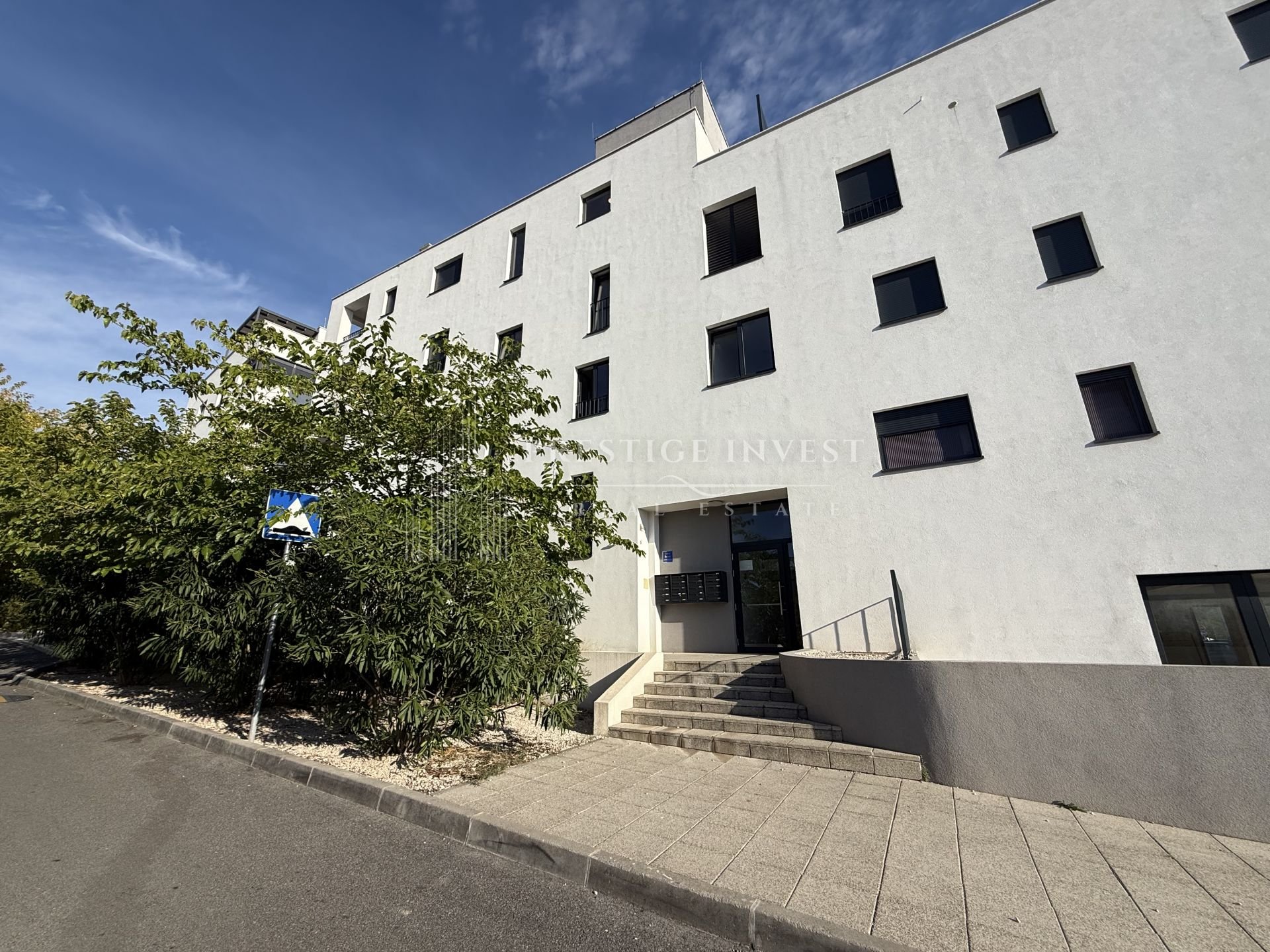 Flat For sale - Zadarska Belafuža