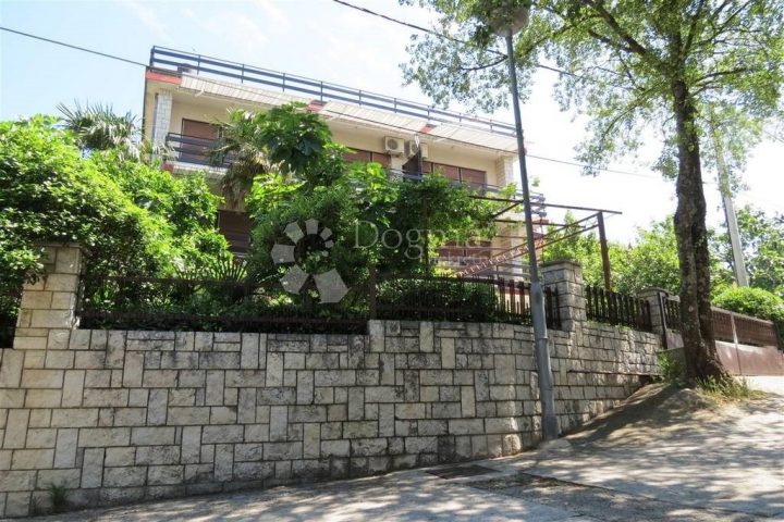 Kuća Na prodaju - Primorsko-goranska Crikvenica - foto 2/9