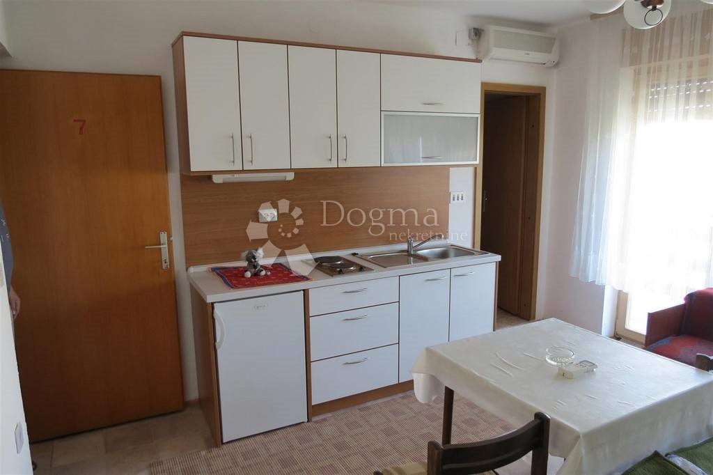 Kuća Na prodaju - PRIMORSKO-GORANSKA  CRIKVENICA 