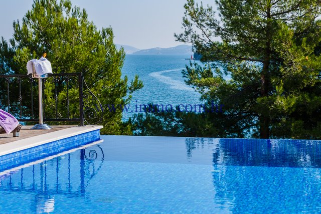 Casa In vendita - SPLITSKO-DALMATINSKA  TROGIR 