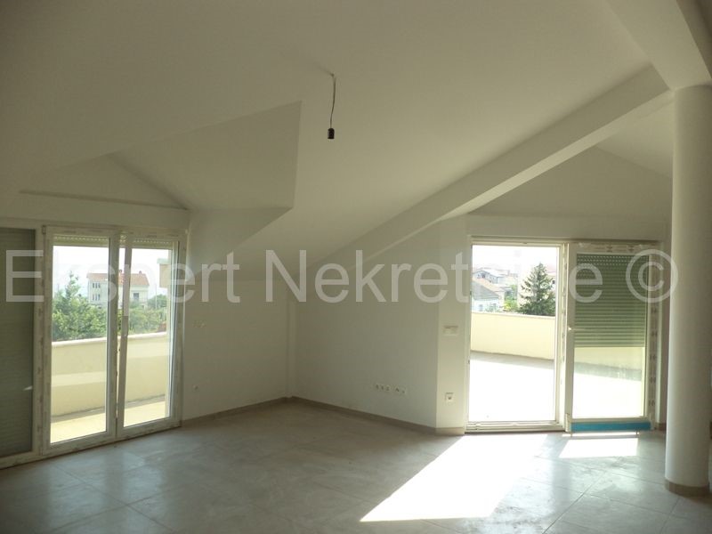 Flat For sale - SPLITSKO-DALMATINSKA  KAŠTELA 