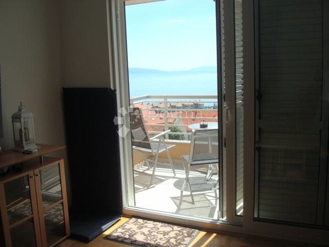 Flat For rent - PRIMORSKO-GORANSKA  RIJEKA 