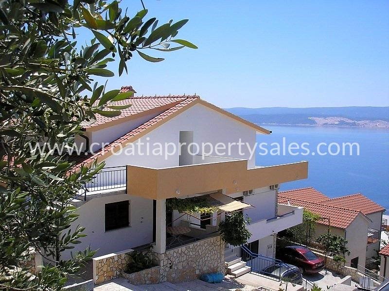 House For sale - SPLITSKO-DALMATINSKA  OMIŠ 