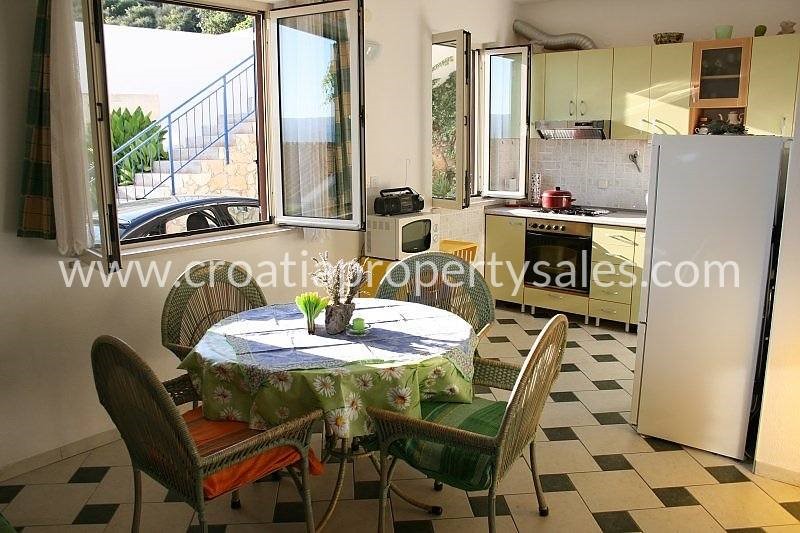 House For sale - SPLITSKO-DALMATINSKA  OMIŠ 