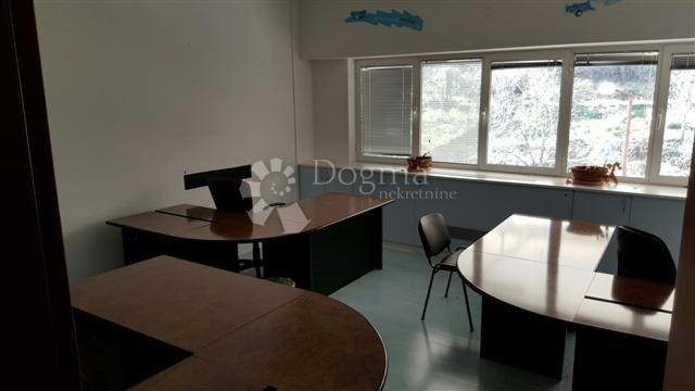 Business premises for sale 2993 m² – Škurinje