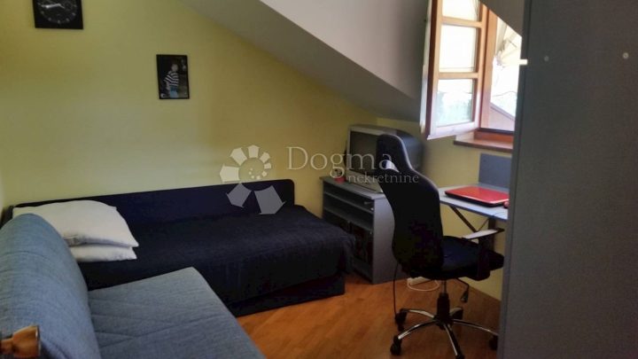 Appartement À louer - Primorsko-goranska Kostrena - foto 3/6