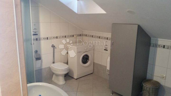 Appartement À louer - Primorsko-goranska Kostrena - foto 5/6