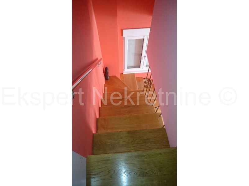 Flat For sale - SPLITSKO-DALMATINSKA  KAŠTELA 