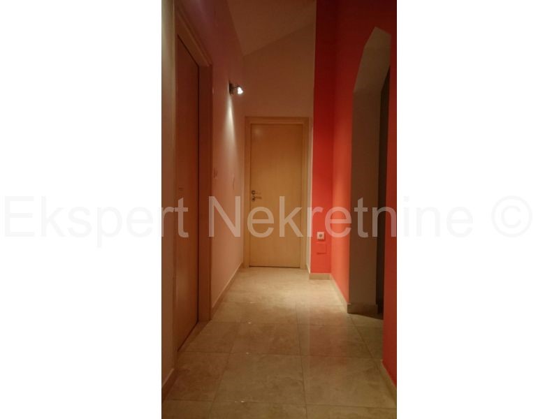 Apartment Zu verkaufen - SPLITSKO-DALMATINSKA  KAŠTELA 