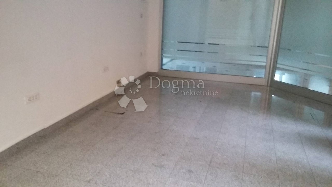 Commerciale Da affittare - Primorsko-goranska Viškovo - foto 3/6
