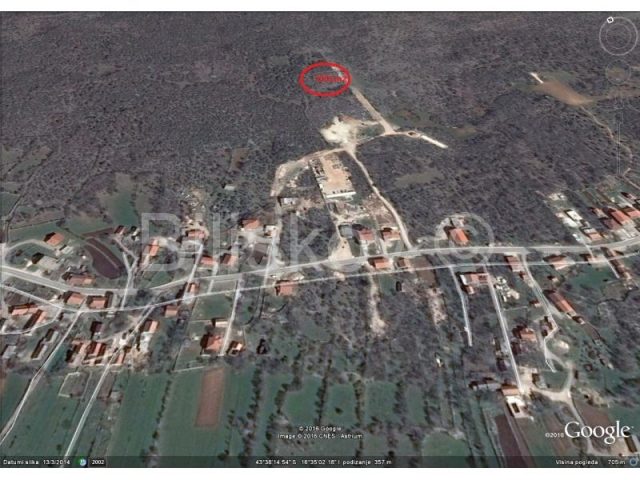Pozemok na predaj 7001 m² – Kraj