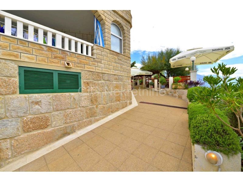 Haus Zu verkaufen - SPLITSKO-DALMATINSKA  OMIŠ 
