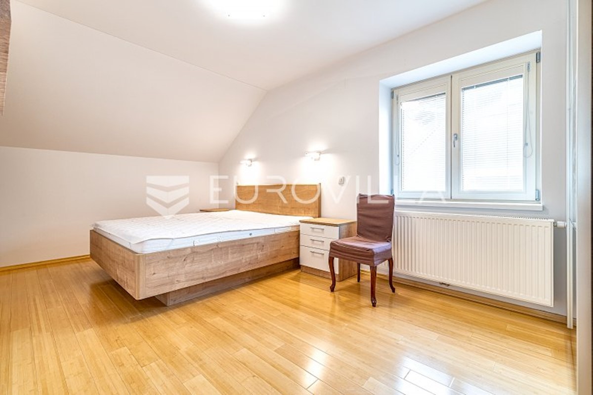 Appartement À louer - GRAD ZAGREB  ZAGREB 