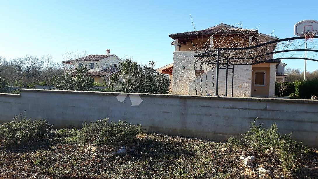 Parcela Naprodaj - ISTARSKA  Marčana