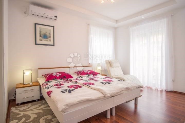 Apartmán Na predaj - PRIMORSKO-GORANSKA  OPATIJA 