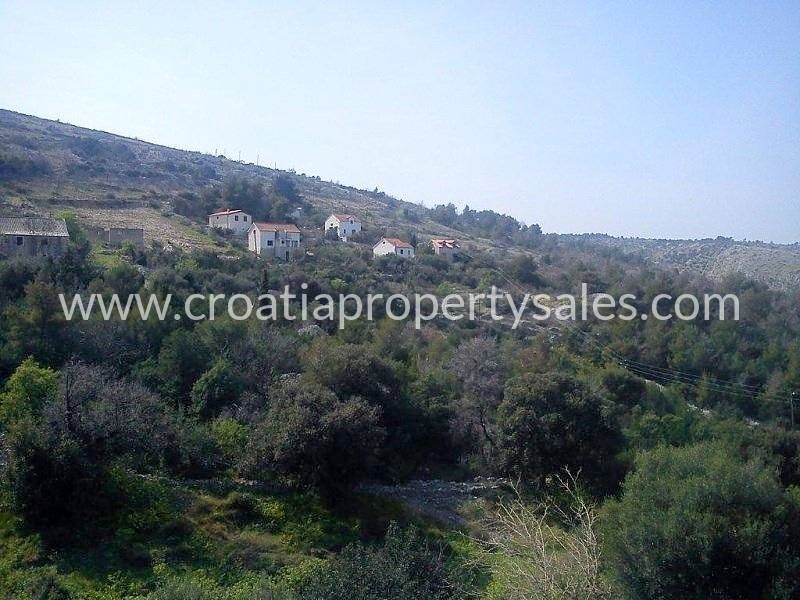 Land For sale - SPLITSKO-DALMATINSKA  BRAČ 