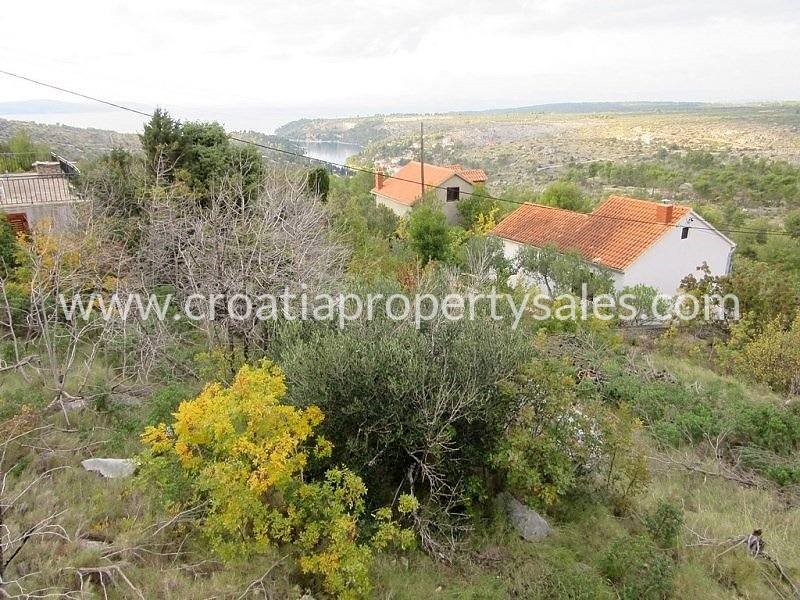 Land For sale - SPLITSKO-DALMATINSKA  BRAČ 