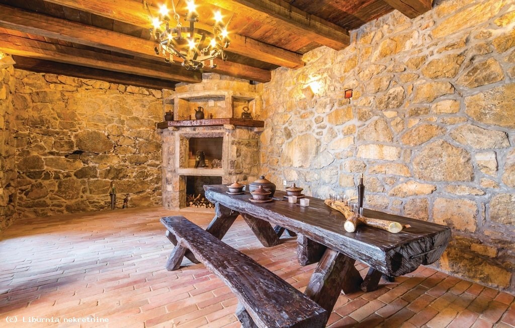 Dom Na predaj - PRIMORSKO-GORANSKA  OPATIJA 