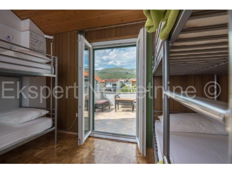 House For sale - SPLITSKO-DALMATINSKA  TROGIR 