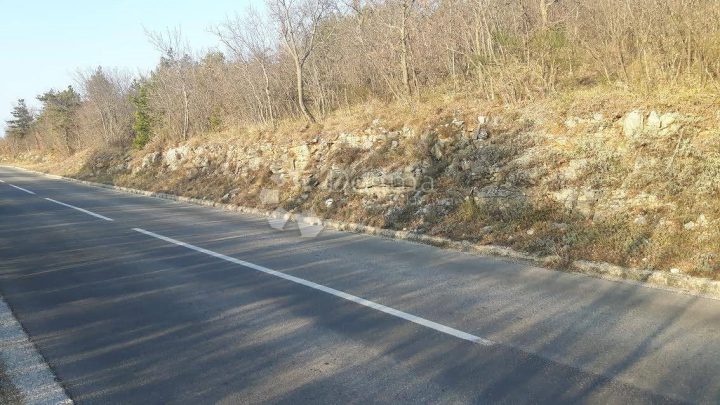 Pozemek na prodej 9000 m² – Stanišovi