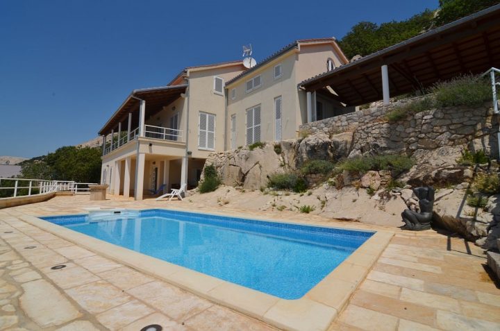 Casa in vendita 450 m² – Punat