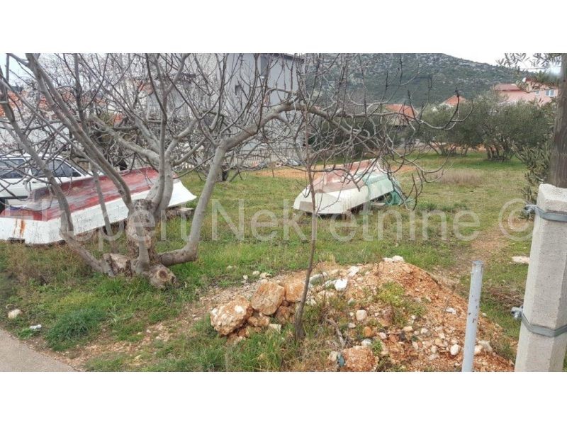 Land For sale - SPLITSKO-DALMATINSKA  MARINA 