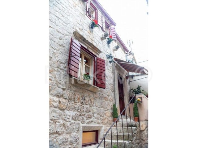 Hiša Naprodaj - Splitsko-dalmatinska Stari Grad - foto 4/10