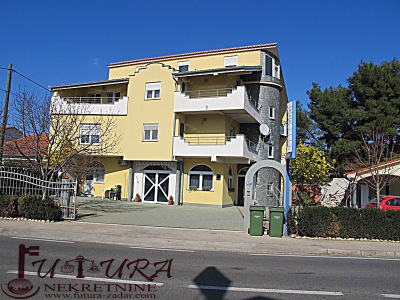 Hiša Na predaj SUKOŠAN