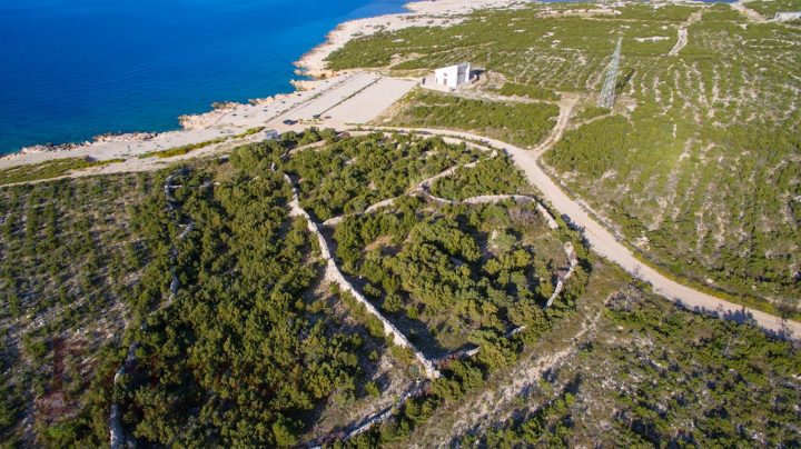 Zemljište na prodaju 1356 m² – Stara Novalja