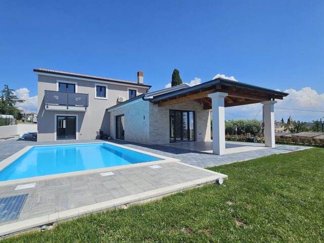 Kuća na prodaju 159 m² – Poreč