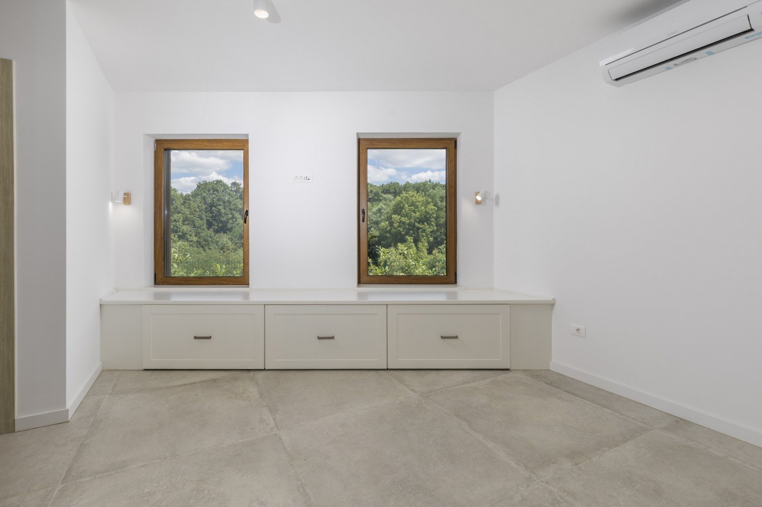 Maison À vendre - ISTARSKA Tinjan