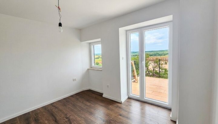 House For sale - Istarska Višnjan - foto 2/6