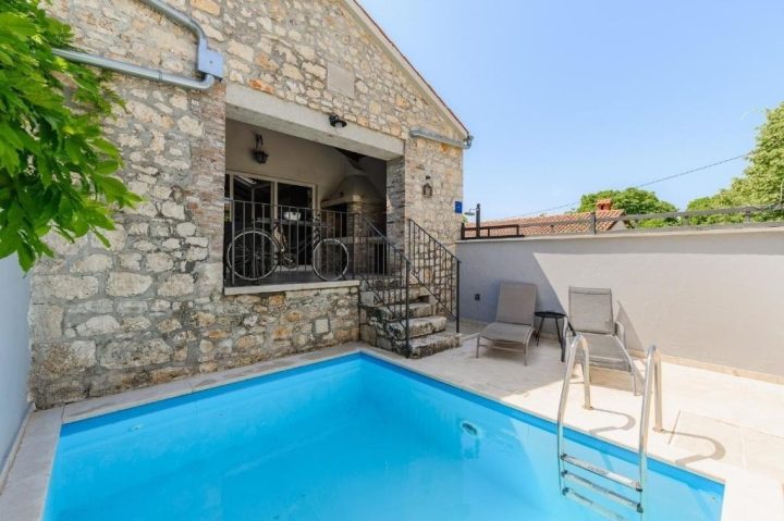 House For sale — Poreč