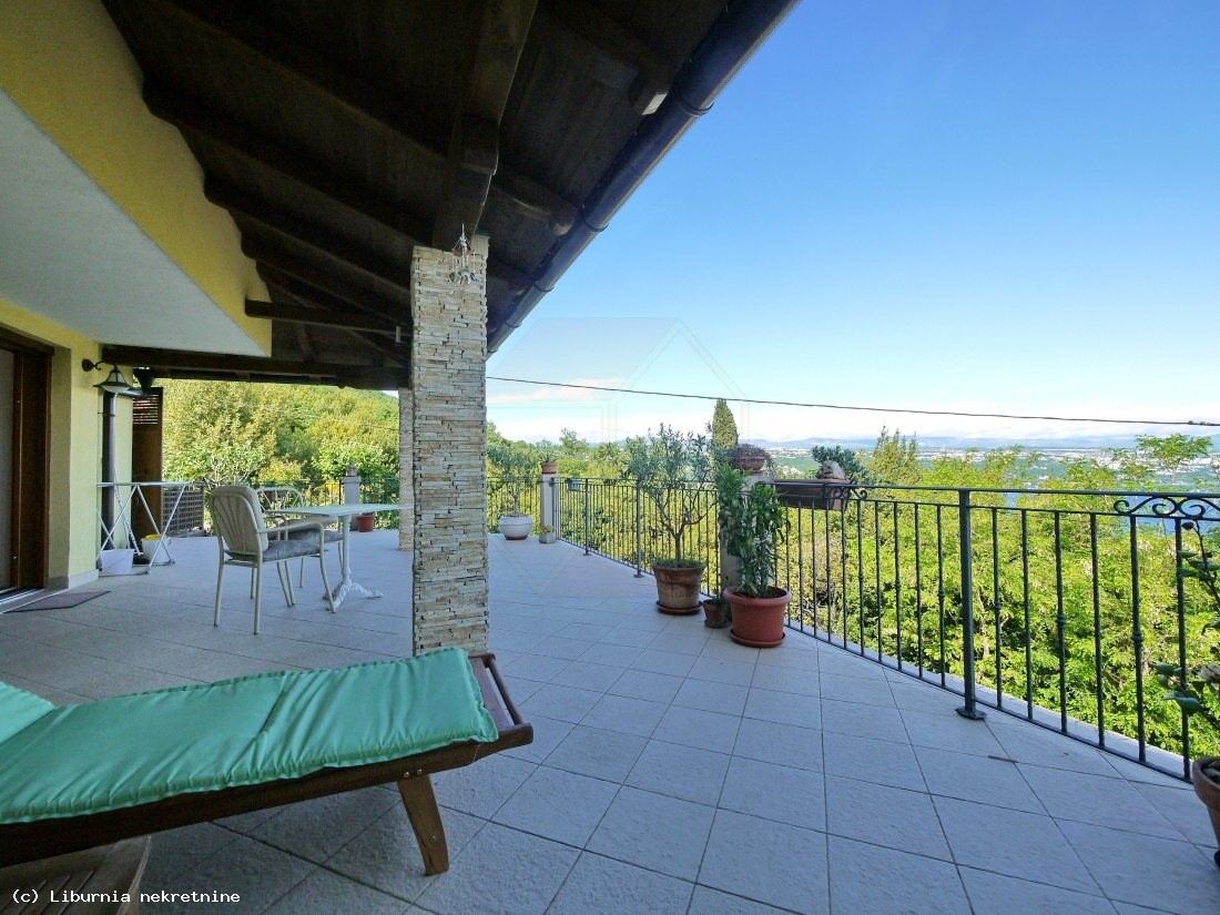 Dom Na predaj - PRIMORSKO-GORANSKA  OPATIJA 