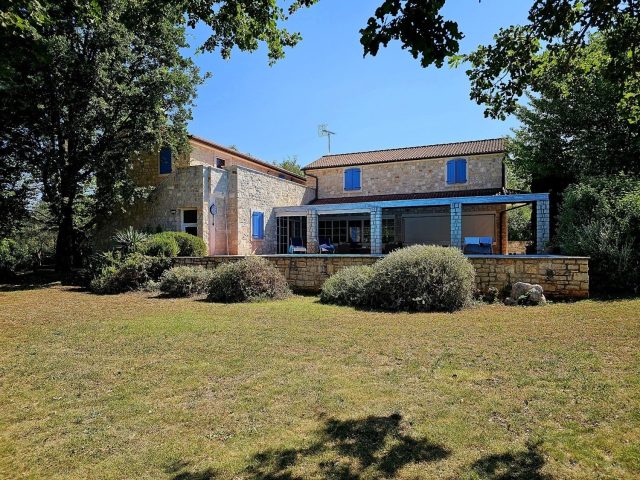Dům na prodej 300 m² – Poreč