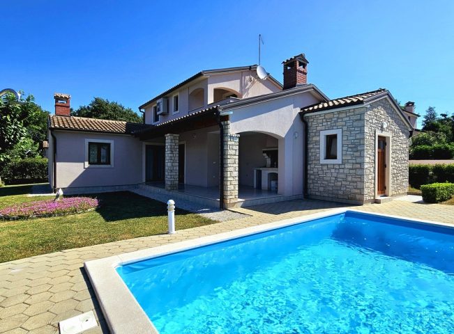 Kuća na prodaju 140 m² – Sveti Lovreč