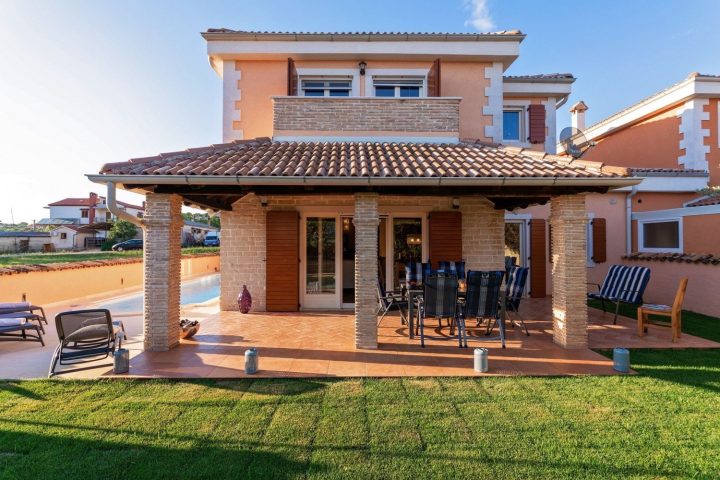 Dům na prodej 151 m² – Kaštelir