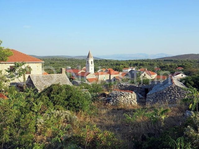 Pozemek na prodej 331 m² – Donje Selo