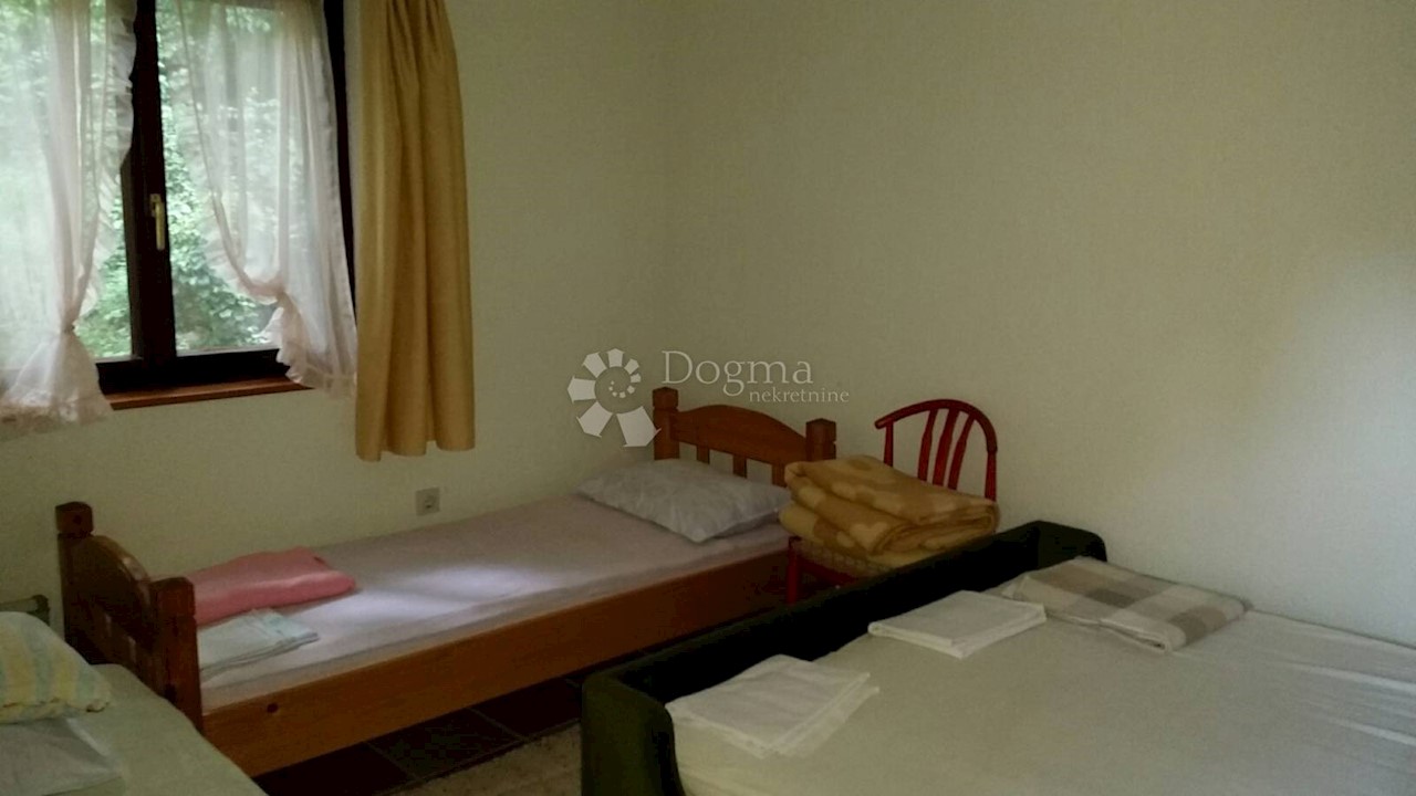 Kuća Na prodaju - PRIMORSKO-GORANSKA  VINODOLSKA OPĆINA 